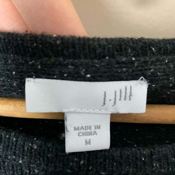 [J.Jill] Dark Gray/Black Speckled Print Long Sleeve Tie Detail Sweater - Picture 5 of 8